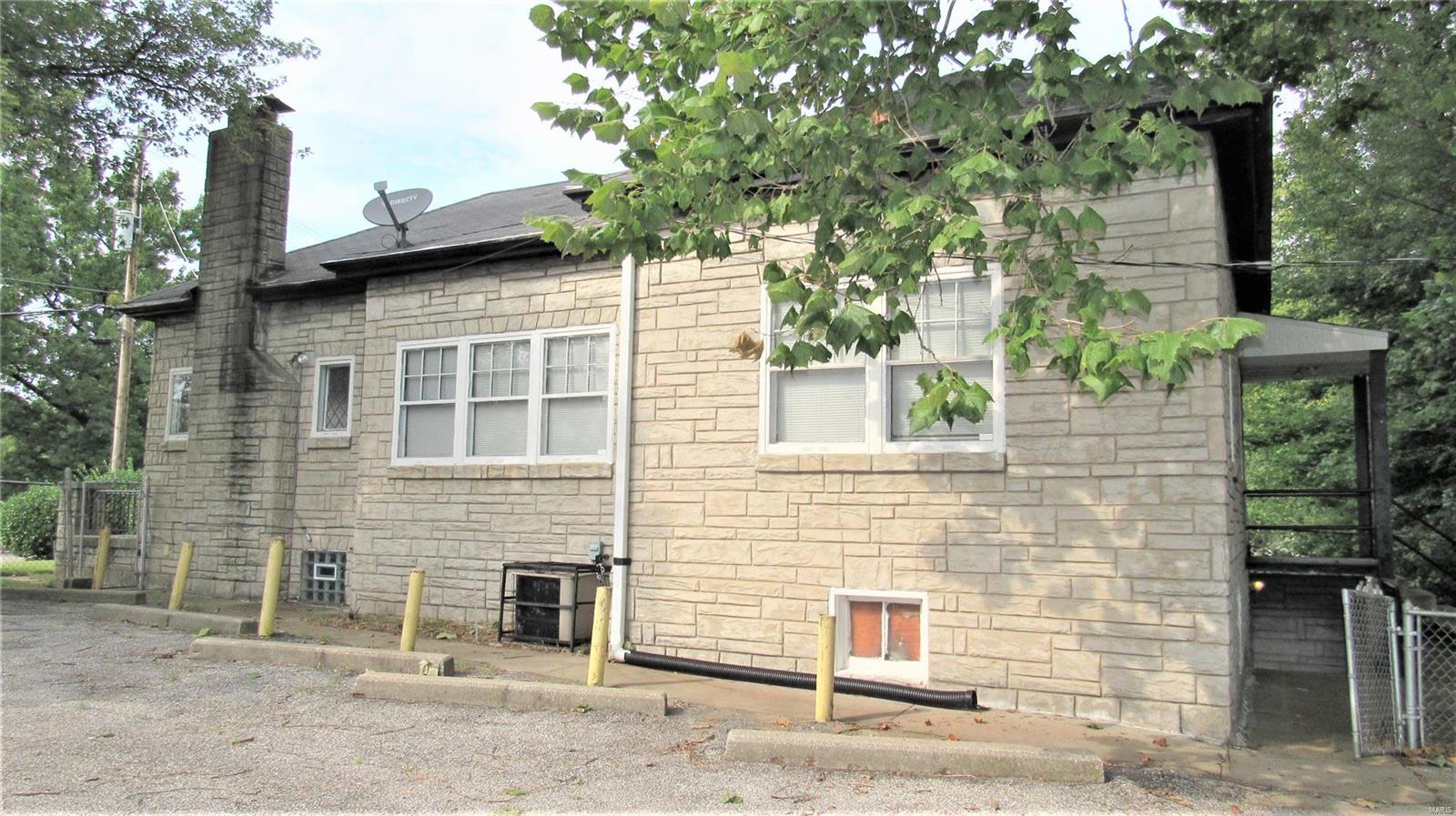 Easton Ave Terrace - Residential