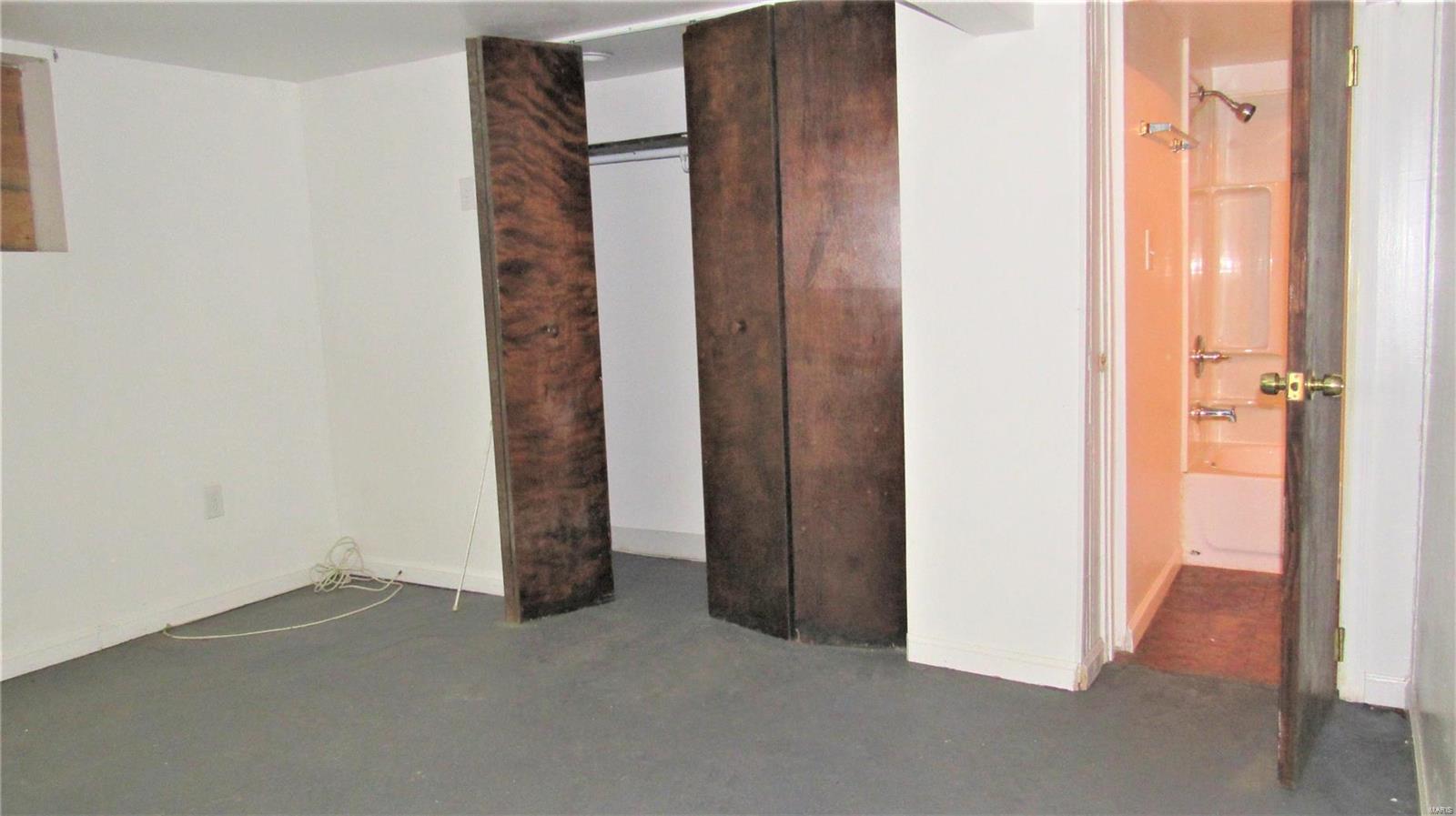 Easton Ave Terrace - Residential