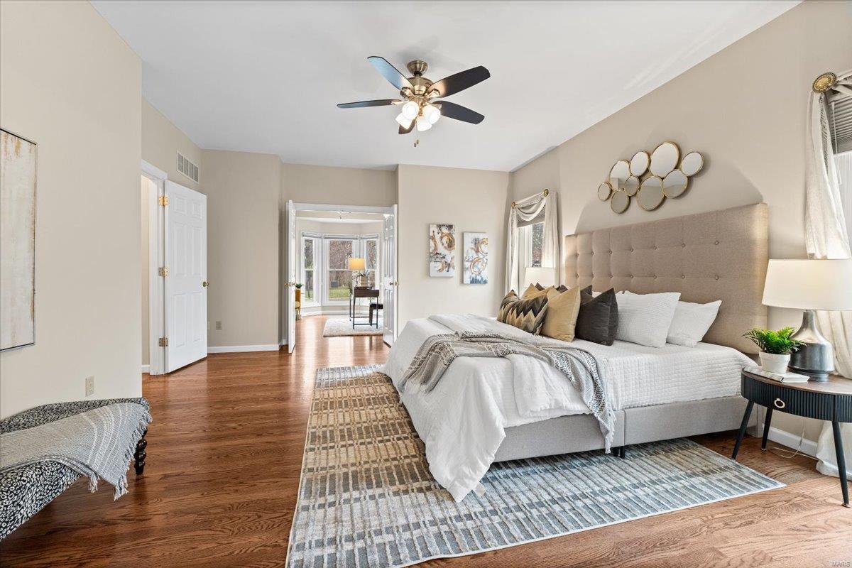 Wildwood, Missouri 63005, United States, 5 Bedrooms Bedrooms, ,5 BathroomsBathrooms,Residential,Pending,16065