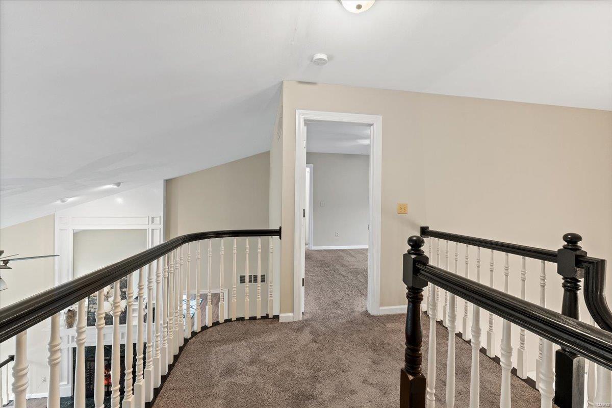 Wildwood, Missouri 63005, United States, 5 Bedrooms Bedrooms, ,5 BathroomsBathrooms,Residential,Pending,16065