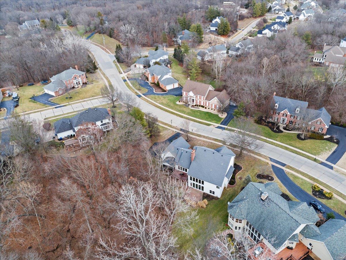 Wildwood, Missouri 63005, United States, 5 Bedrooms Bedrooms, ,5 BathroomsBathrooms,Residential,Pending,16065