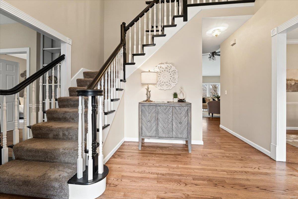 Wildwood, Missouri 63005, United States, 5 Bedrooms Bedrooms, ,5 BathroomsBathrooms,Residential,Pending,16065