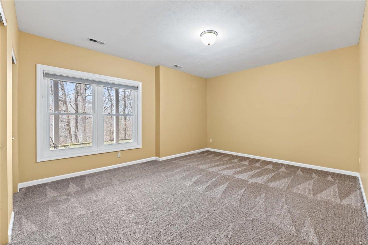 Wildwood, Missouri 63005, United States, 5 Bedrooms Bedrooms, ,5 BathroomsBathrooms,Residential,Pending,16065