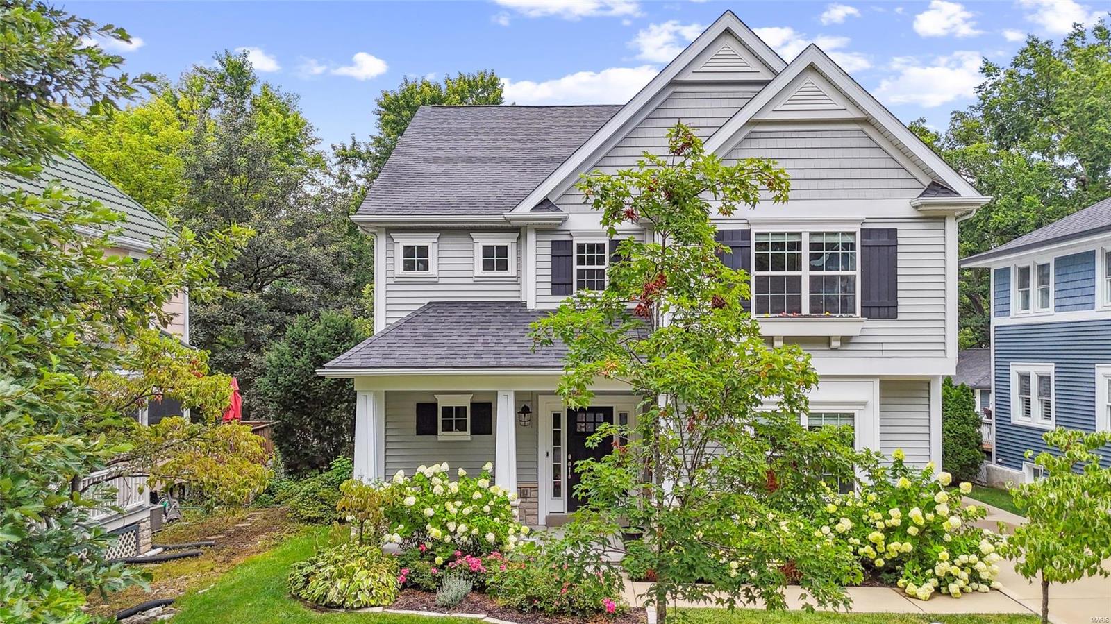 Tuxedo Park - Residential