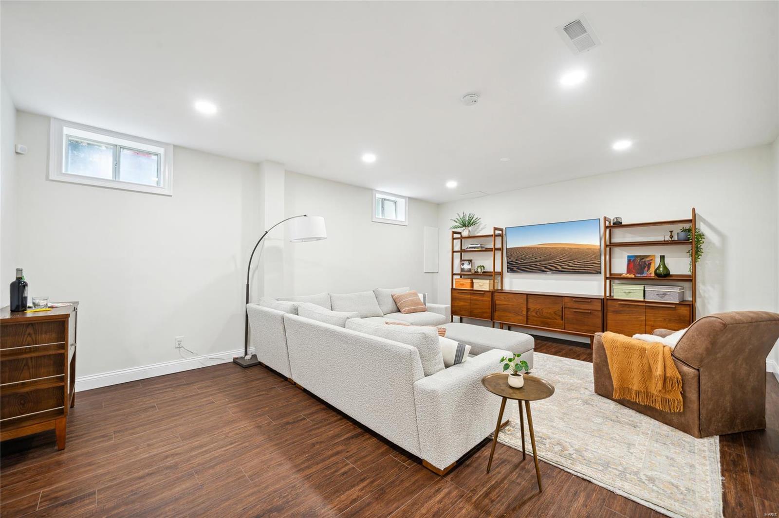 Tuxedo Park - Residential