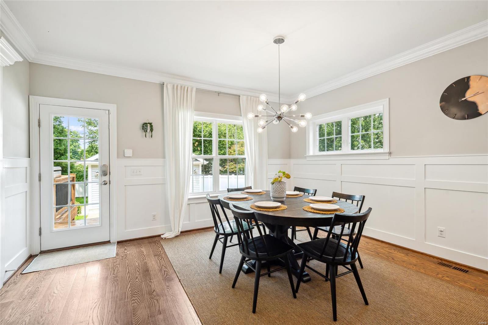 Tuxedo Park - Residential