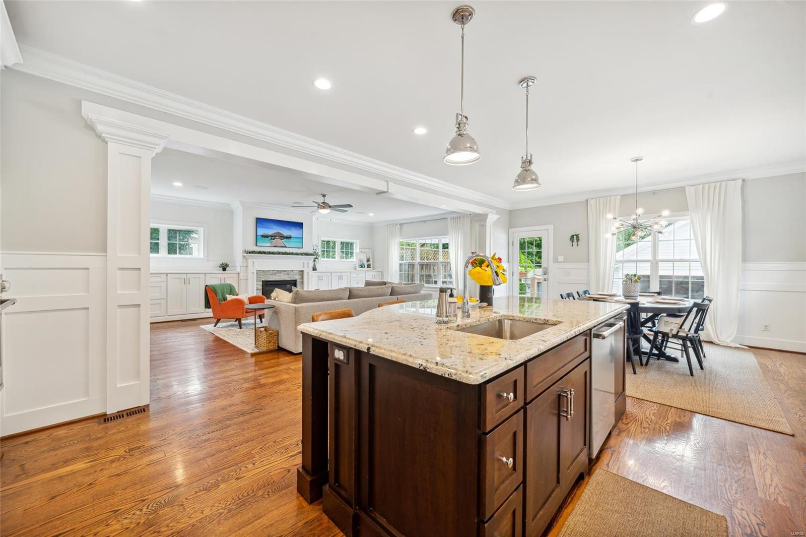 Tuxedo Park - Residential