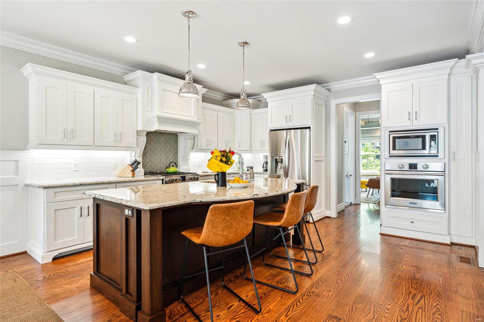 Tuxedo Park - Residential