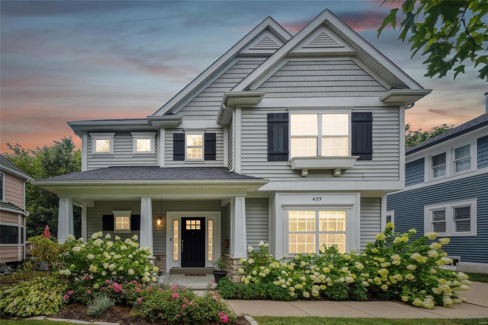 Tuxedo Park - Residential