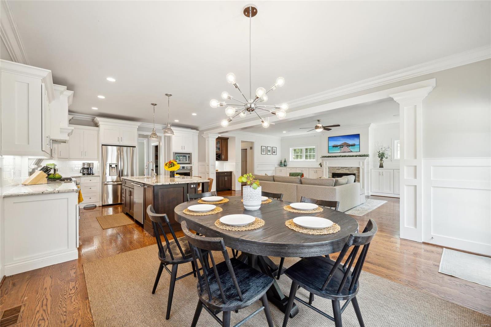 Tuxedo Park - Residential