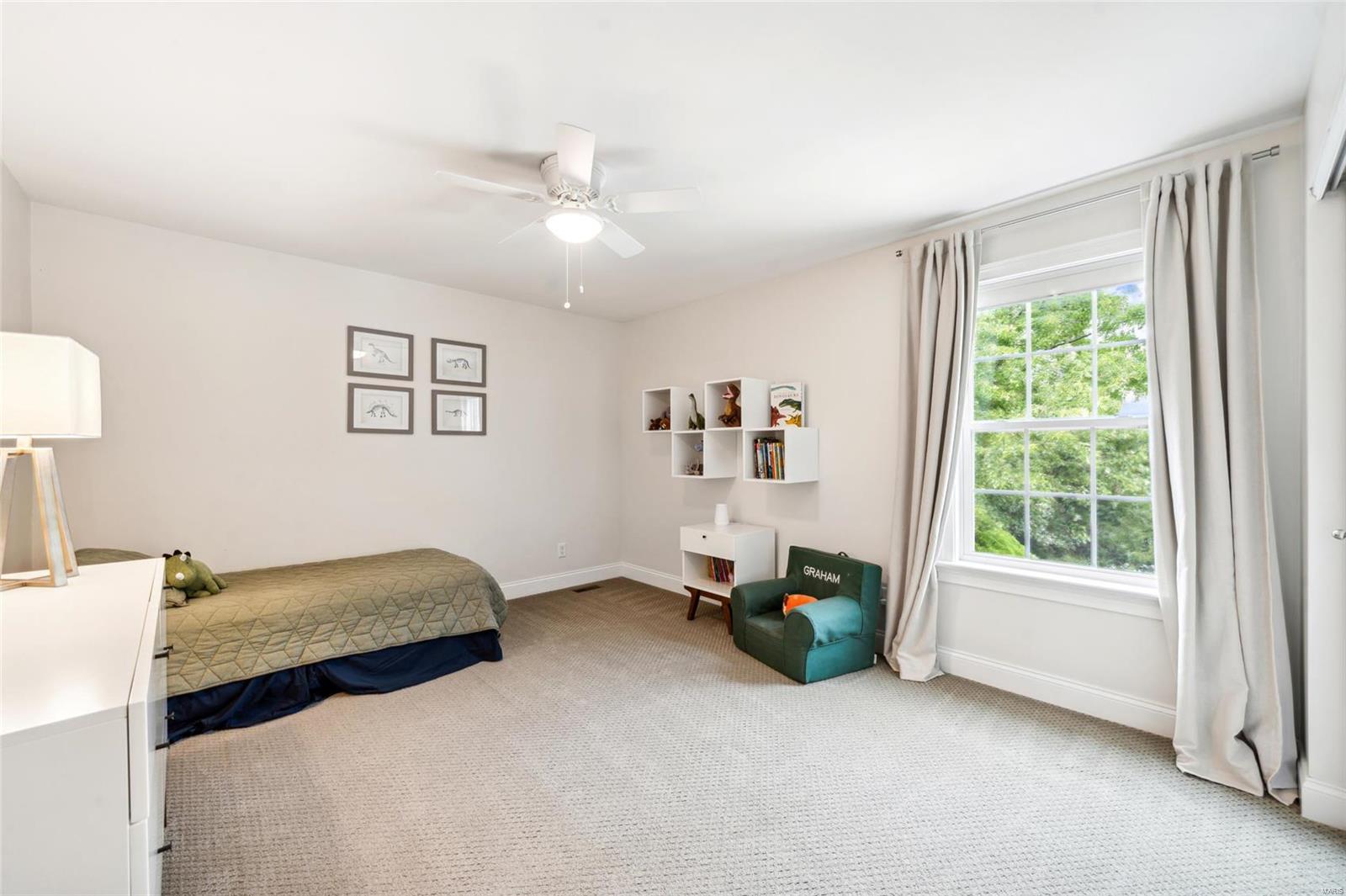 Tuxedo Park - Residential