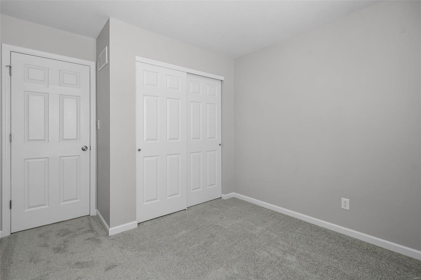 Estates At Parkview Two The - Residential