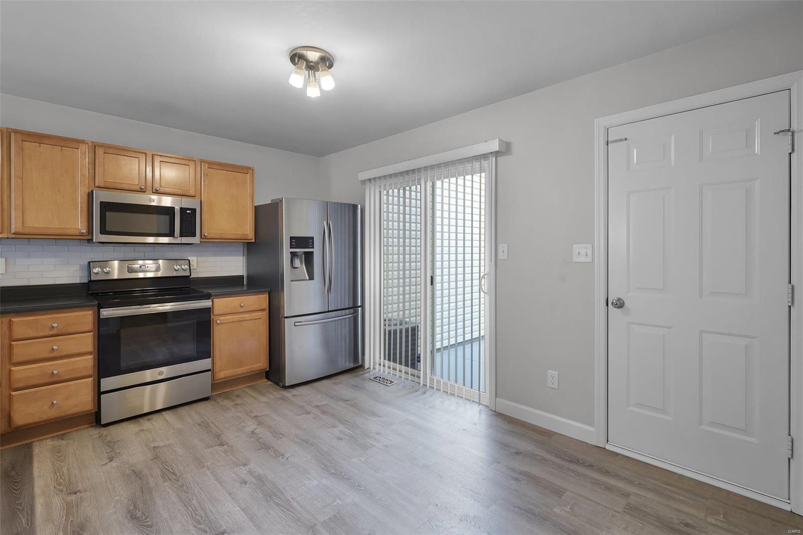 Estates At Parkview Two The - Residential