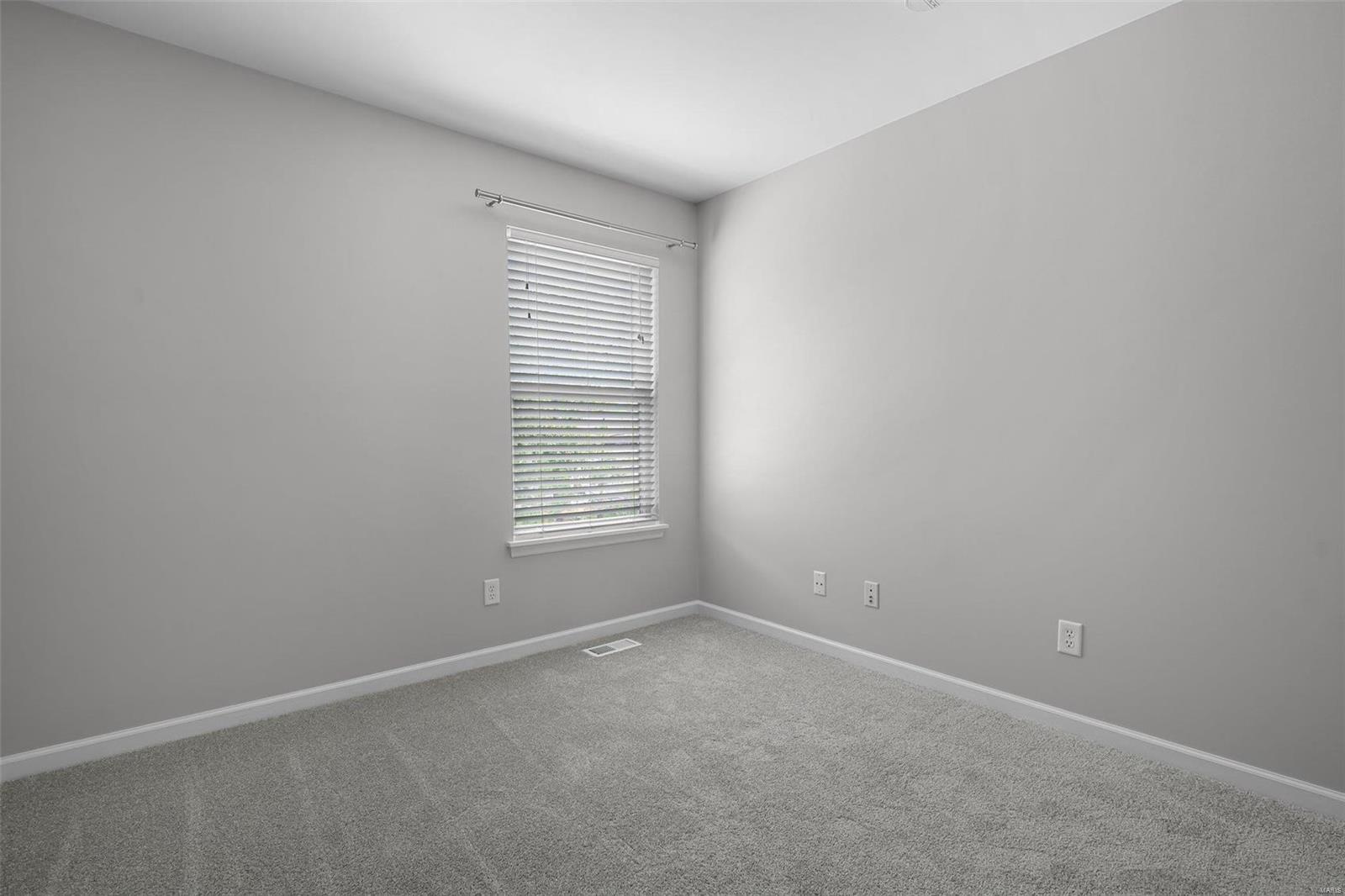 Estates At Parkview Two The - Residential