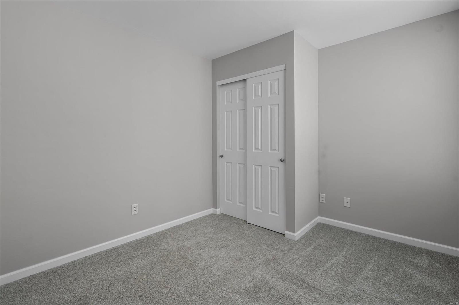 Estates At Parkview Two The - Residential