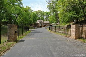 Village Paradise - Residential