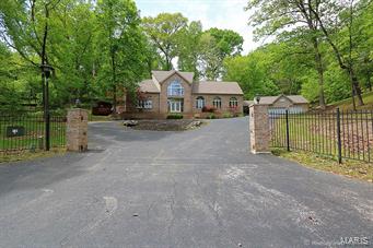 Village Paradise - Residential