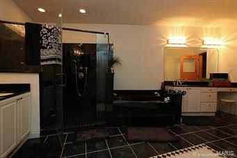 Village Paradise - Residential