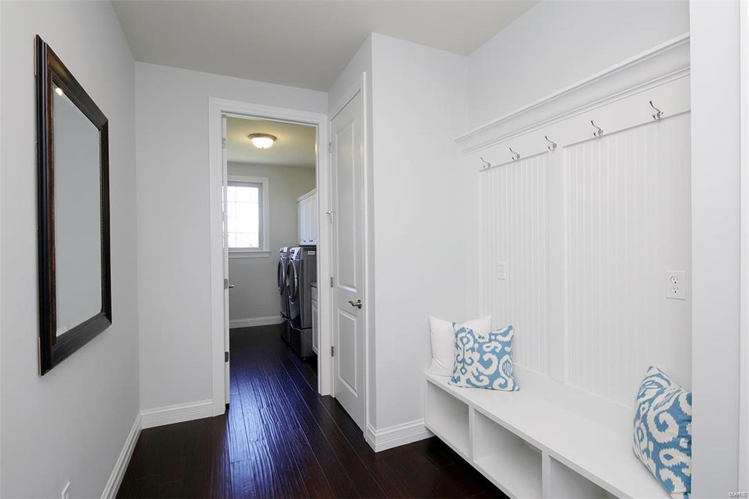 Woods Of Ladue The - Residential