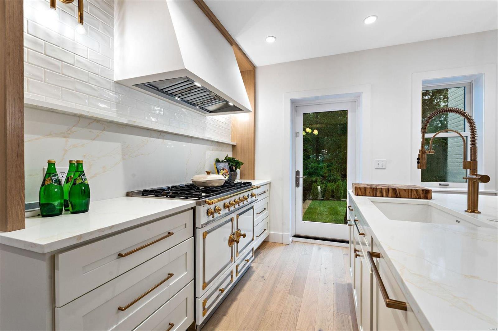 La Hacienda - Residential