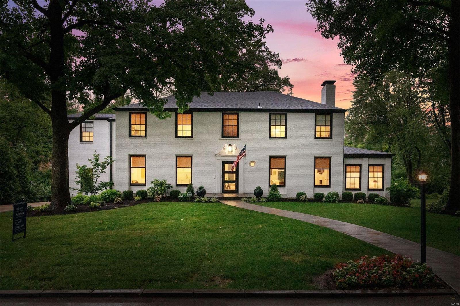 La Hacienda - Residential