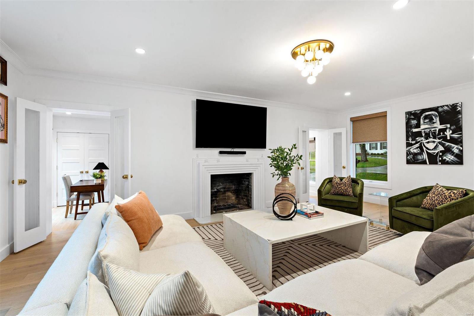 La Hacienda - Residential