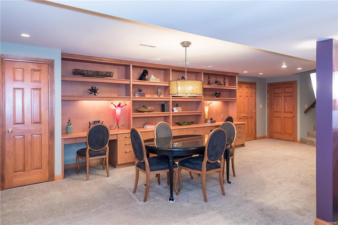 Frontenac Place - Residential