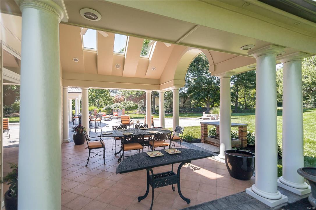 Frontenac Place - Residential