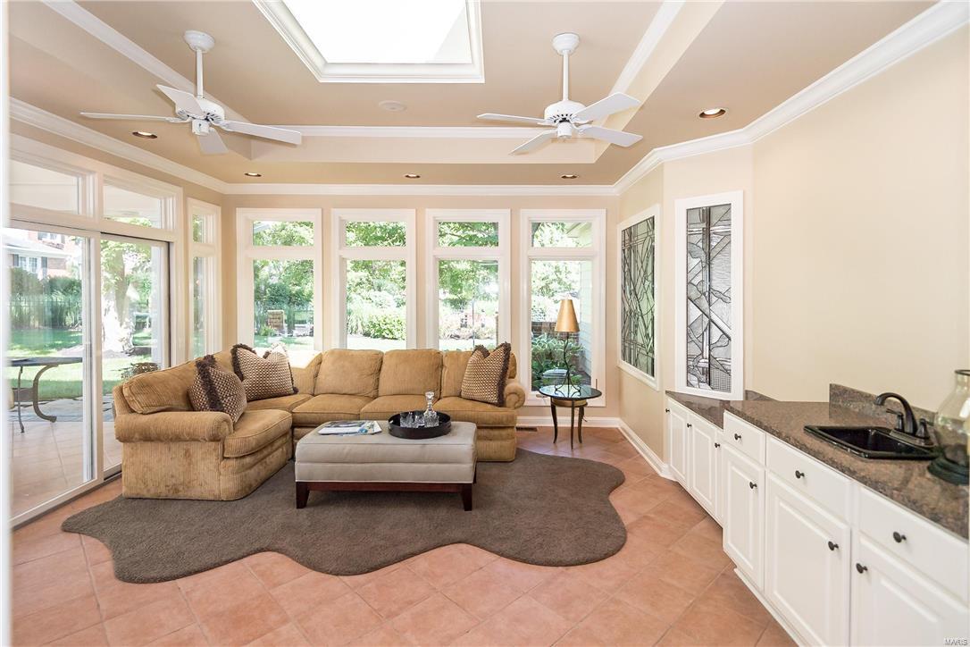 Frontenac Place - Residential