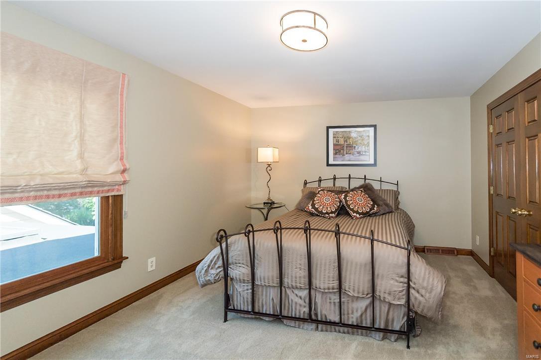 Frontenac Place - Residential