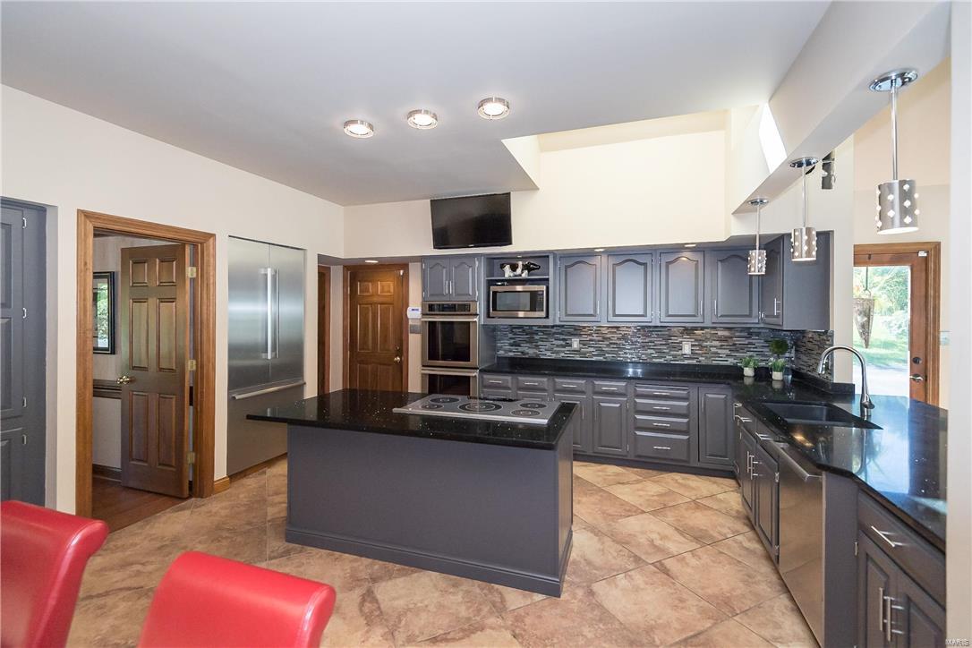 Frontenac Place - Residential