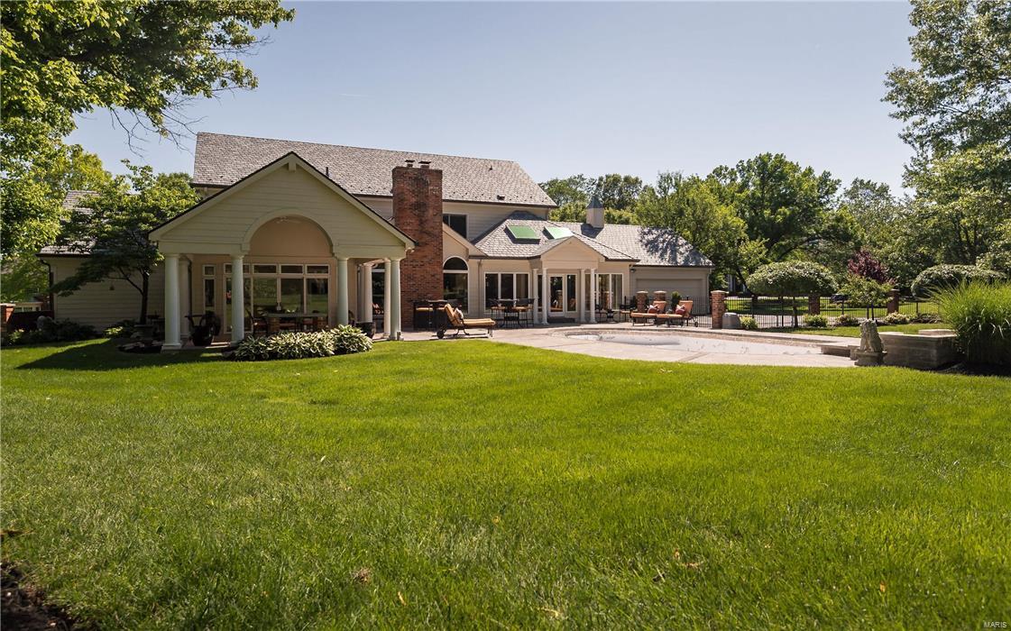 Frontenac Place - Residential