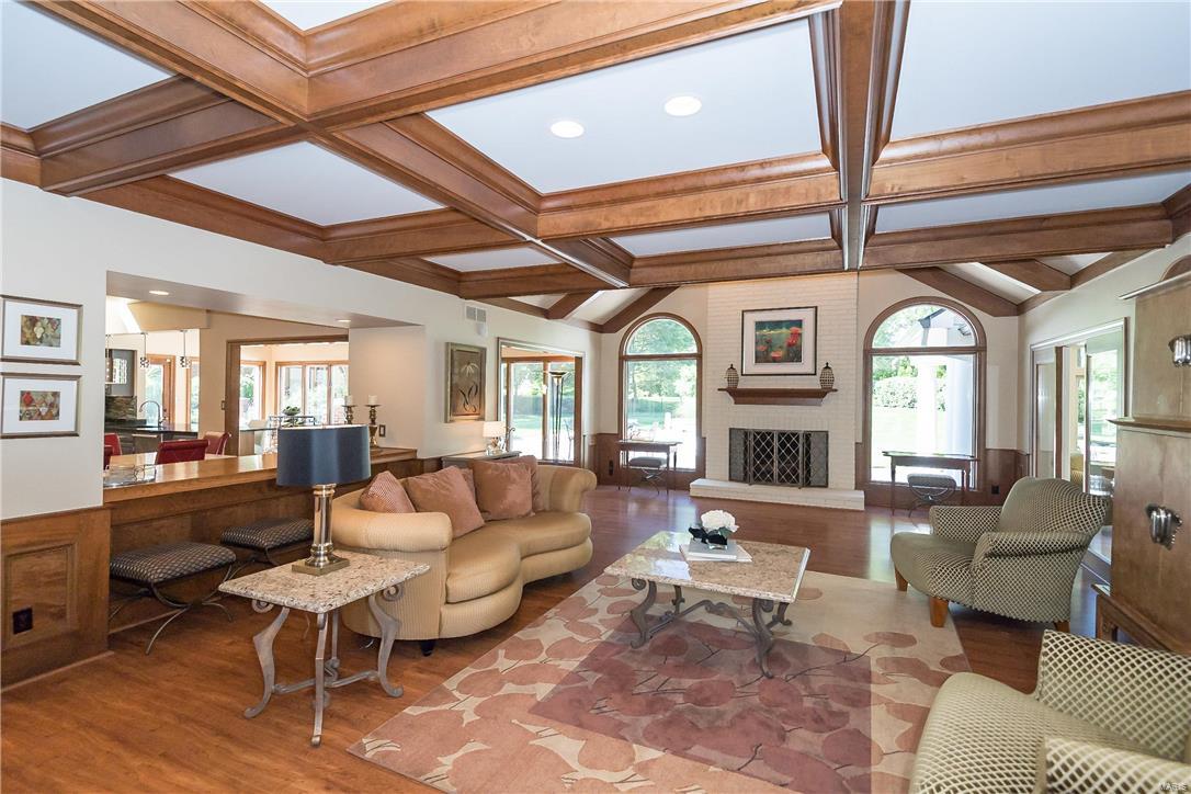 Frontenac Place - Residential