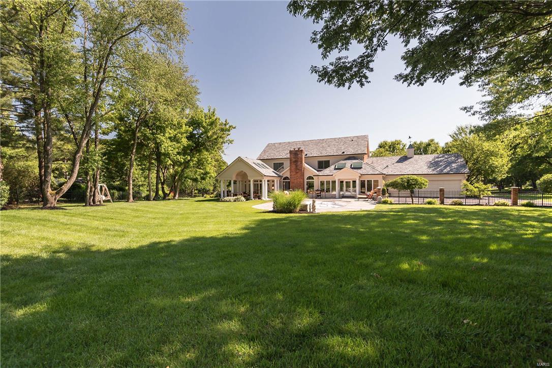 Frontenac Place - Residential