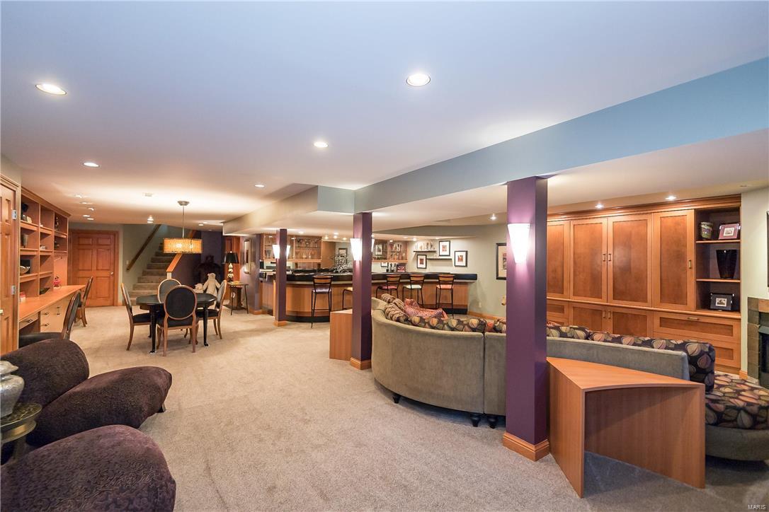 Frontenac Place - Residential