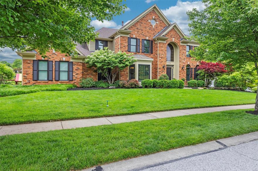 Just shy of 6000 finished sq ft-breathtaking half acre/level lot-backs to woods in sought after Sea Beauty Farm! Private cul-de-sac w/lush surroundings! 2 FP+hearth rm. Fresh Paint! Grand 2 story entry-Leaded glass surround front door,gleaming hardwood thruout main, huge chandelier,palladium window. Exquisite custom detailing.3 piece crown dental molding in entry,LR,DR,GRT Rm. 9' ceil 1st & 2nd floors. Elegant office-stunning bay, spectacular Grt Rm, custom bkcases-stone/gas fp-State of the art kitch-large center island, bay, upgraded gas cooktop,wet bar, dbl wall ovens, tons of cabinets-leads to oversz Brazilian hrdwd deck/patio.Incredible hearth rm-2 leaded glass windows/cathedral ceil/stone fp. Coffered master bdr suite,2 oversized w/i clsts, tub/sep marble shower. Private bth & Jack n Jill. Mostly finished LL with high pour walk/out-3 extra windows, kitchenette, rec room, family room, full bath. Oversz 3 car side entry gar-oversz turn around. Dual ht/air & inground sprinklr system. Additional Rooms: Mud Room