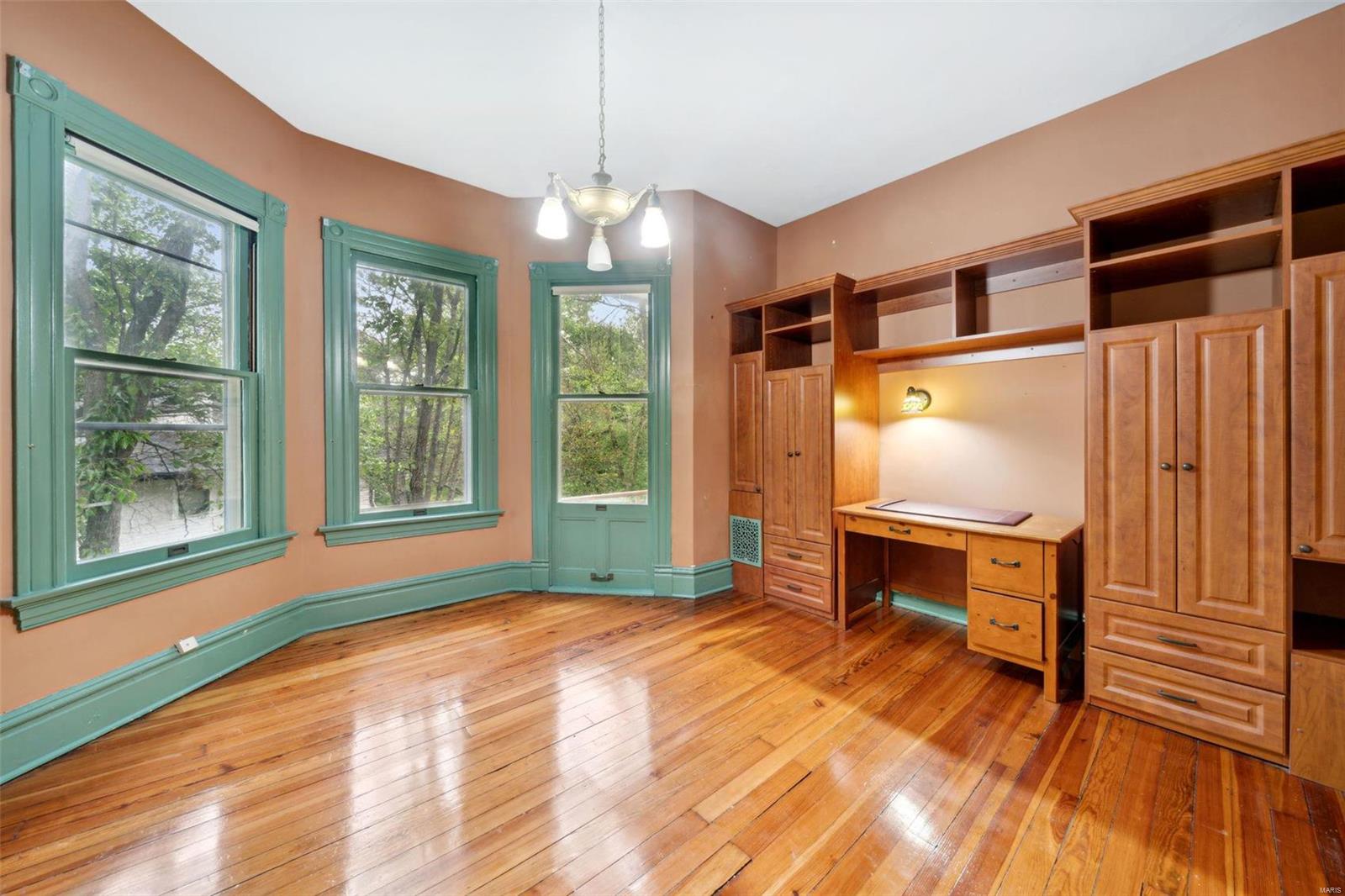 New Helfenstein Park - Residential