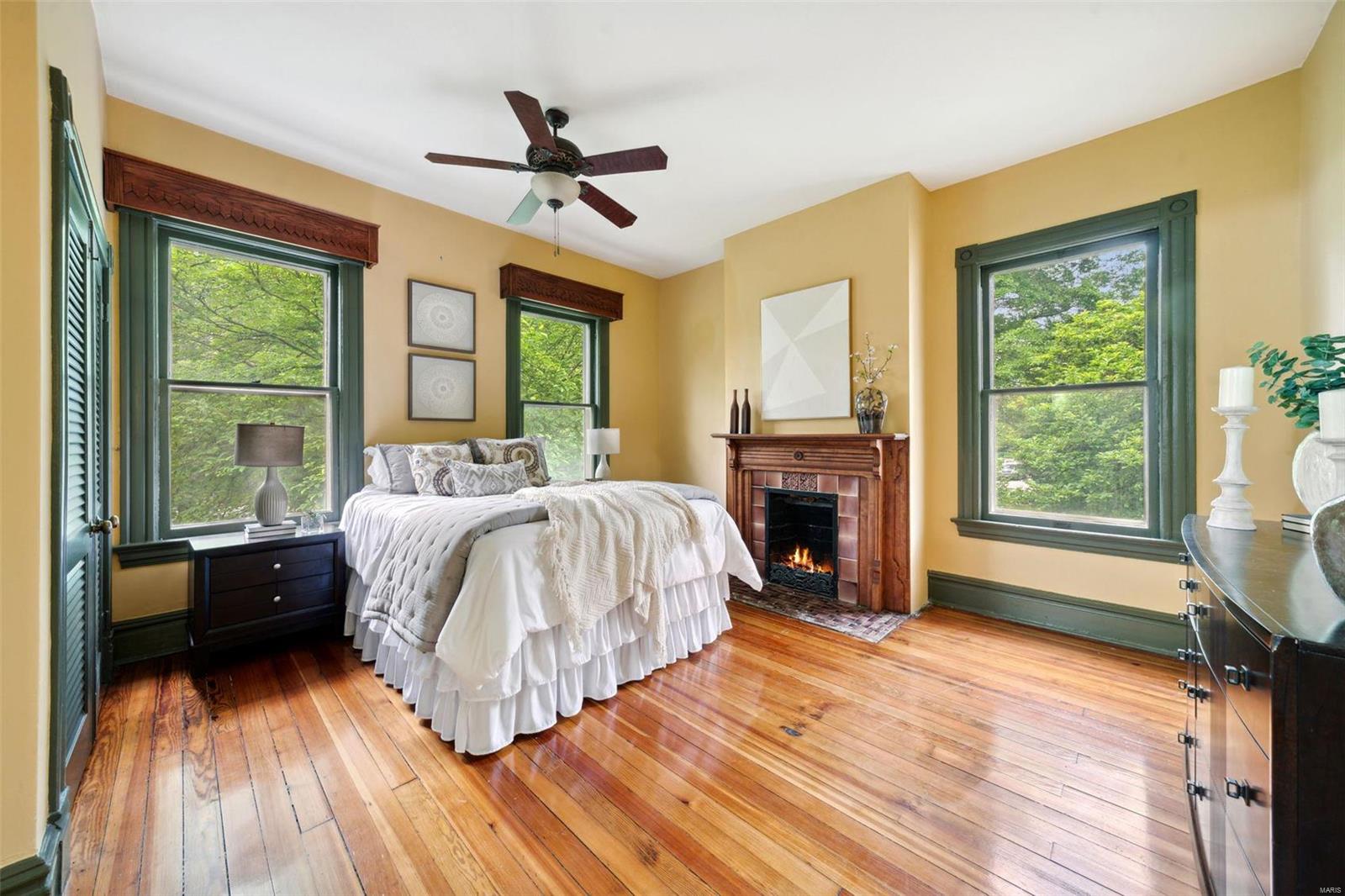 New Helfenstein Park - Residential