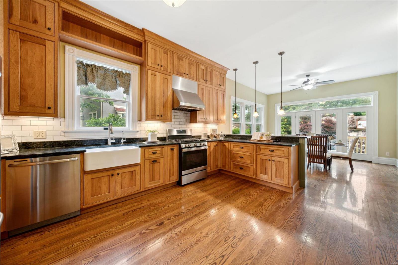 New Helfenstein Park - Residential