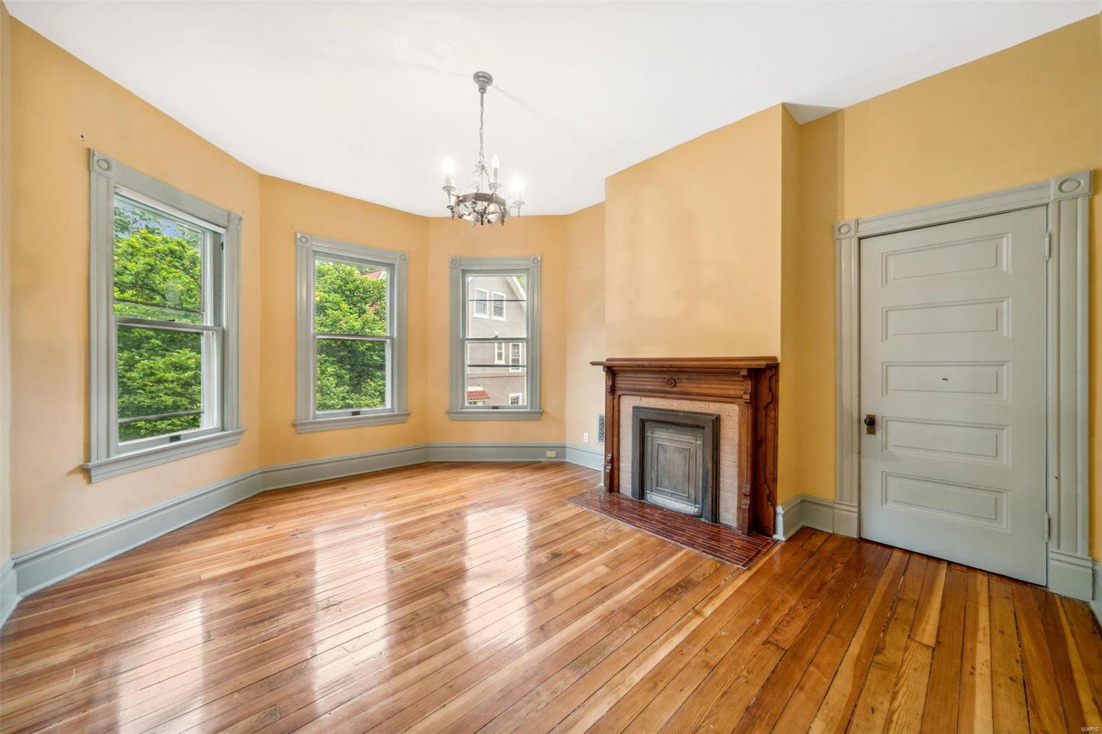 New Helfenstein Park - Residential