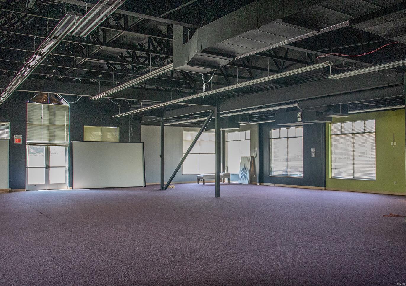 Missouri Stevens Estate Share 6 - Commercial Sale