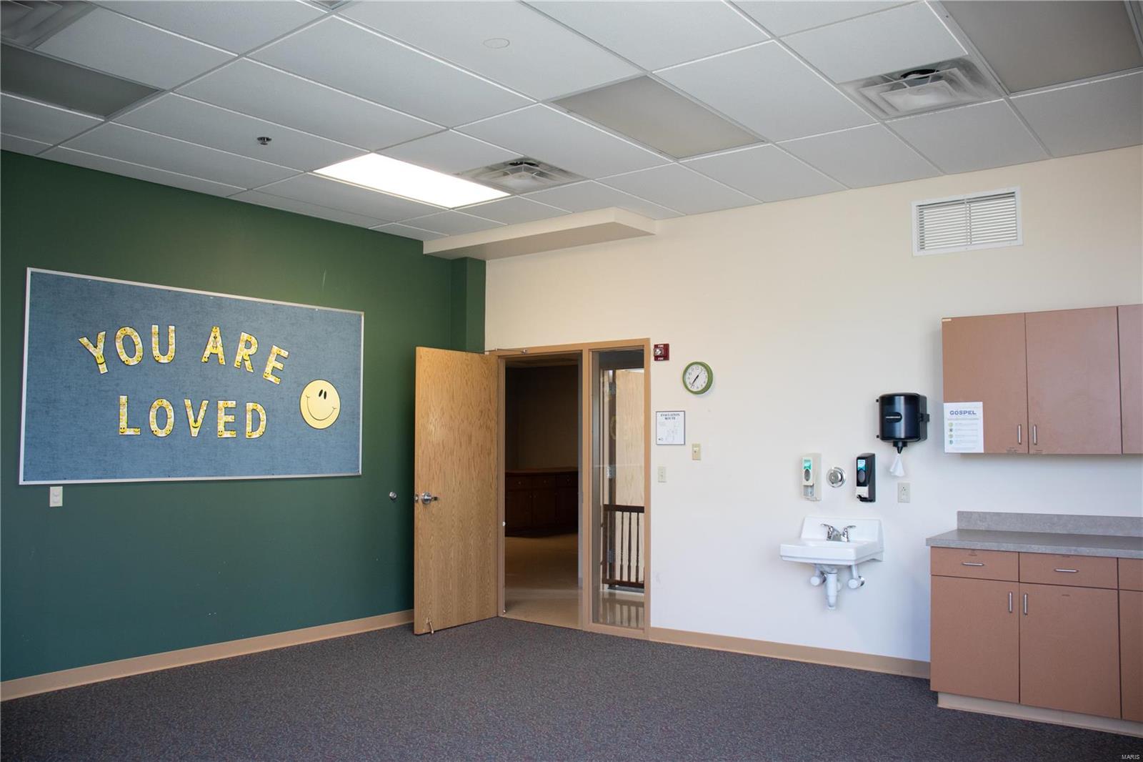 Missouri Stevens Estate Share 6 - Commercial Sale