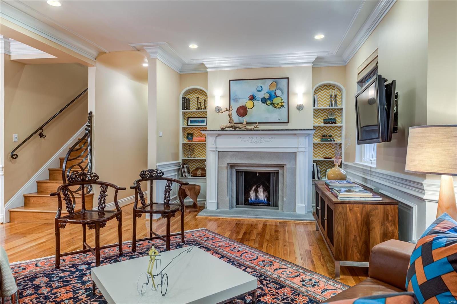 Davis Place - Residential