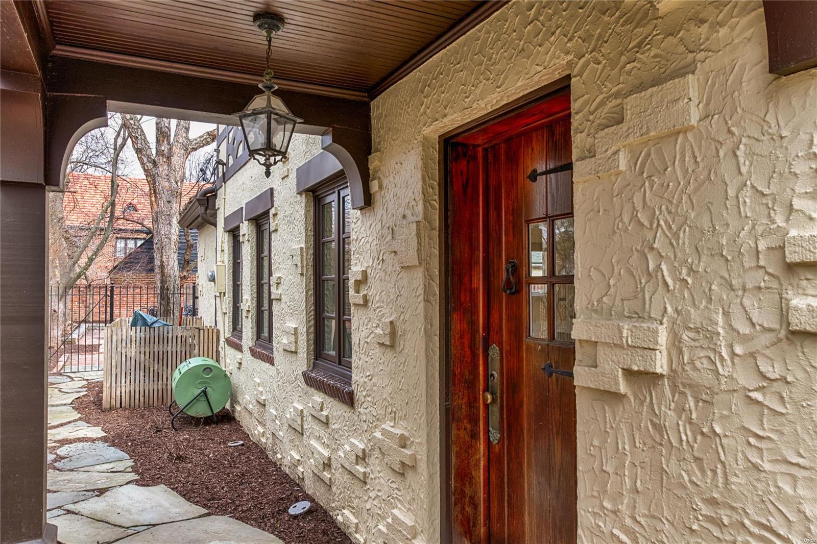 Davis Place - Residential