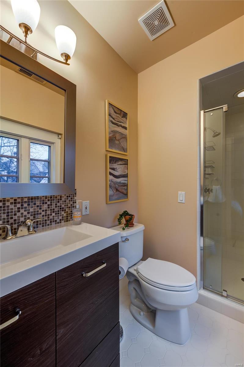 Davis Place - Residential