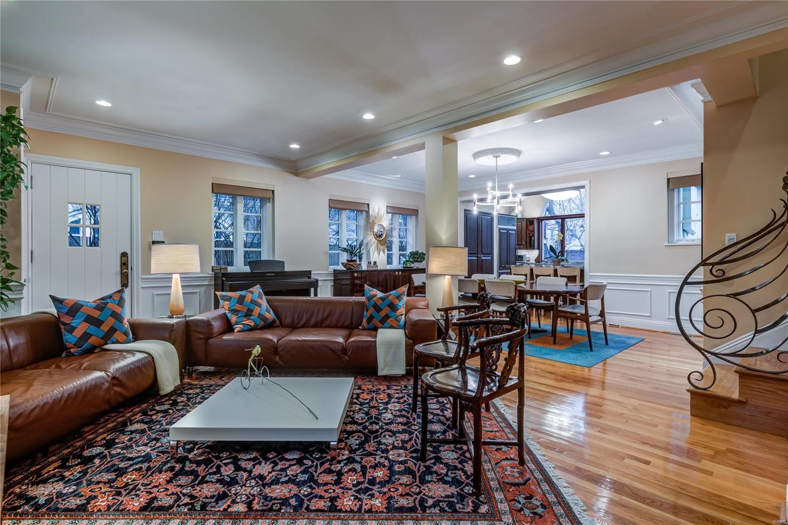 Davis Place - Residential