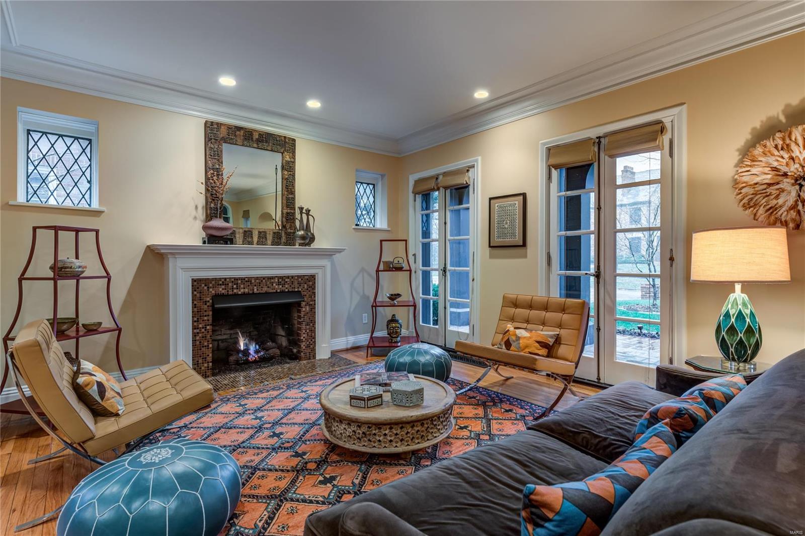 Davis Place - Residential