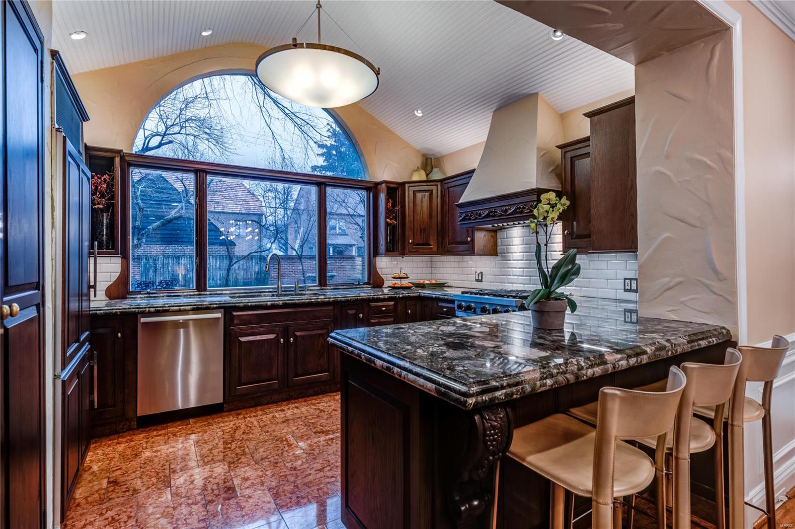 Davis Place - Residential