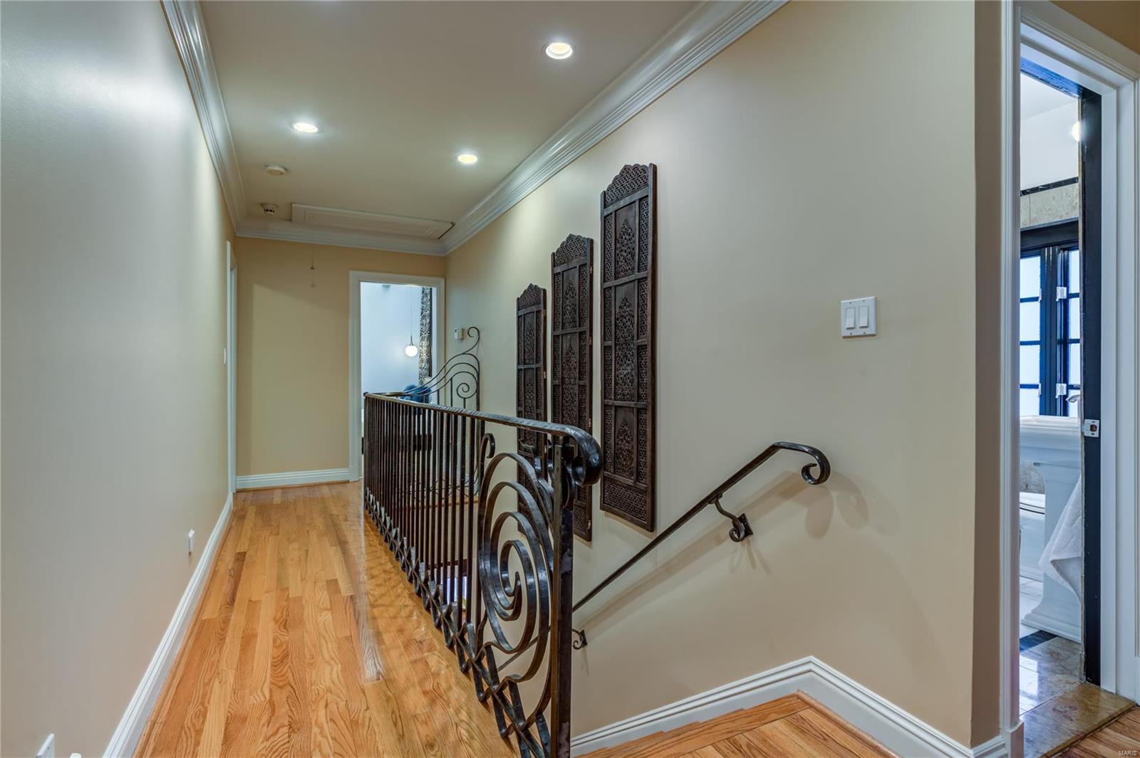 Davis Place - Residential