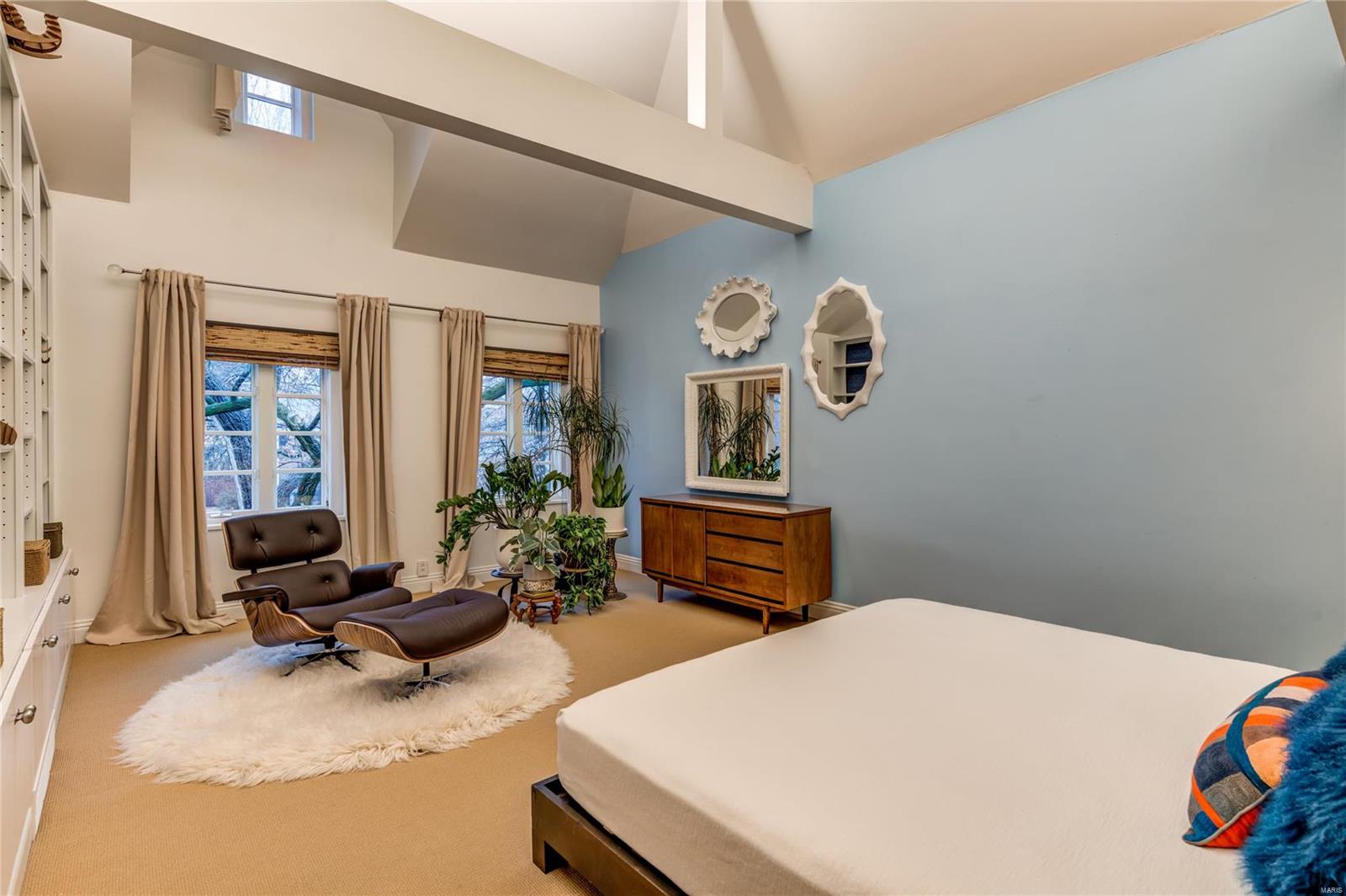 Davis Place - Residential